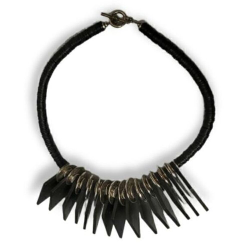 Black‎ And Silver Costume Necklace Wood Beads 19"